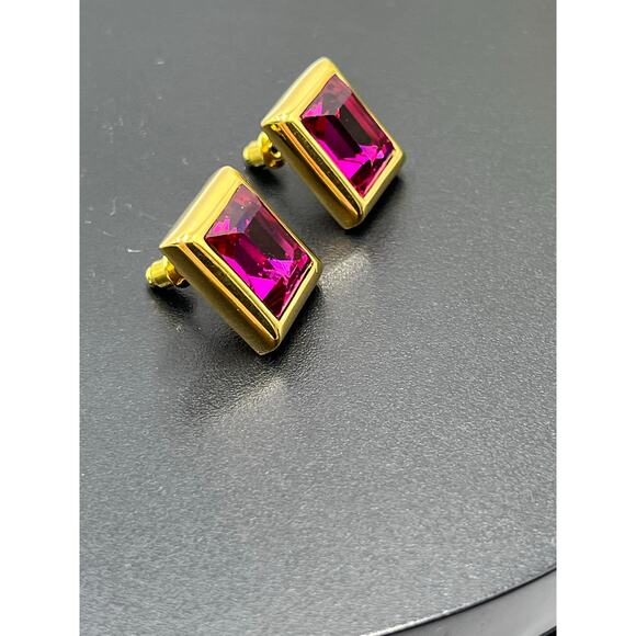 Swarovski Crystal Rectangle Fuchsia Signed S.A.L. Vintage Pierced Earrings - Picture 7 of 10